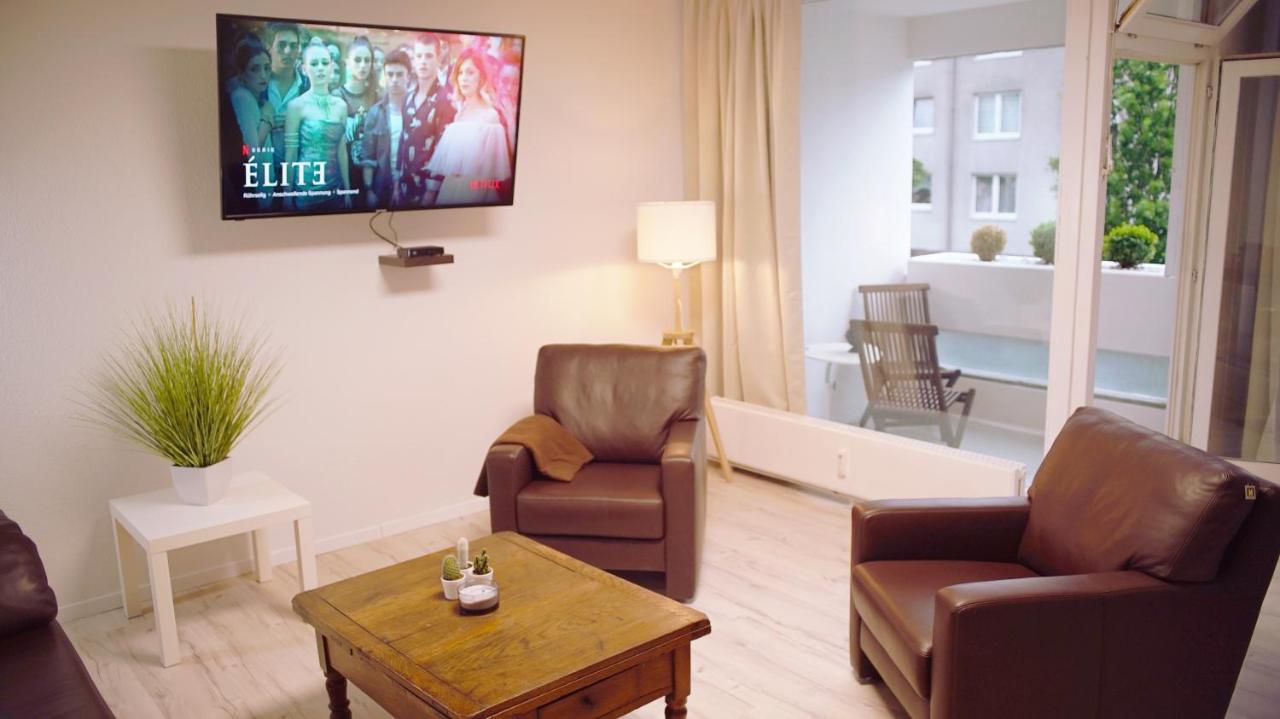 Appartement Im Zentrum Von Langenhagen Mit Netflix Und Tiefgarage Hannover Esterno foto